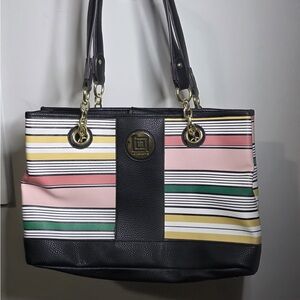 Liz Claiborne Black and Pink Shoulder Bag with Structured Design